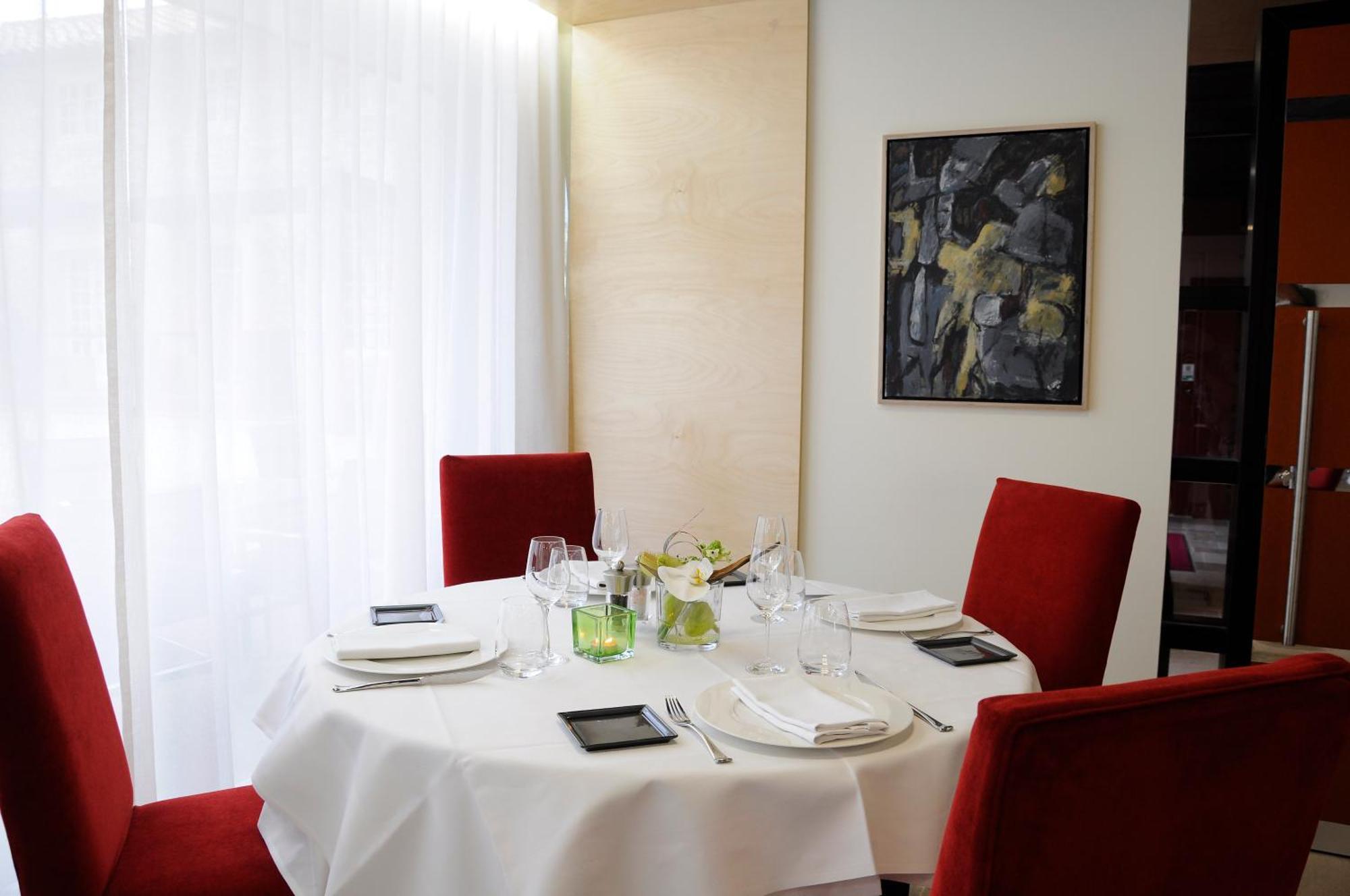 Hotel-Restaurant Le Chateau De Besseuil, Macon Nord - Teritoria Clessé Εξωτερικό φωτογραφία