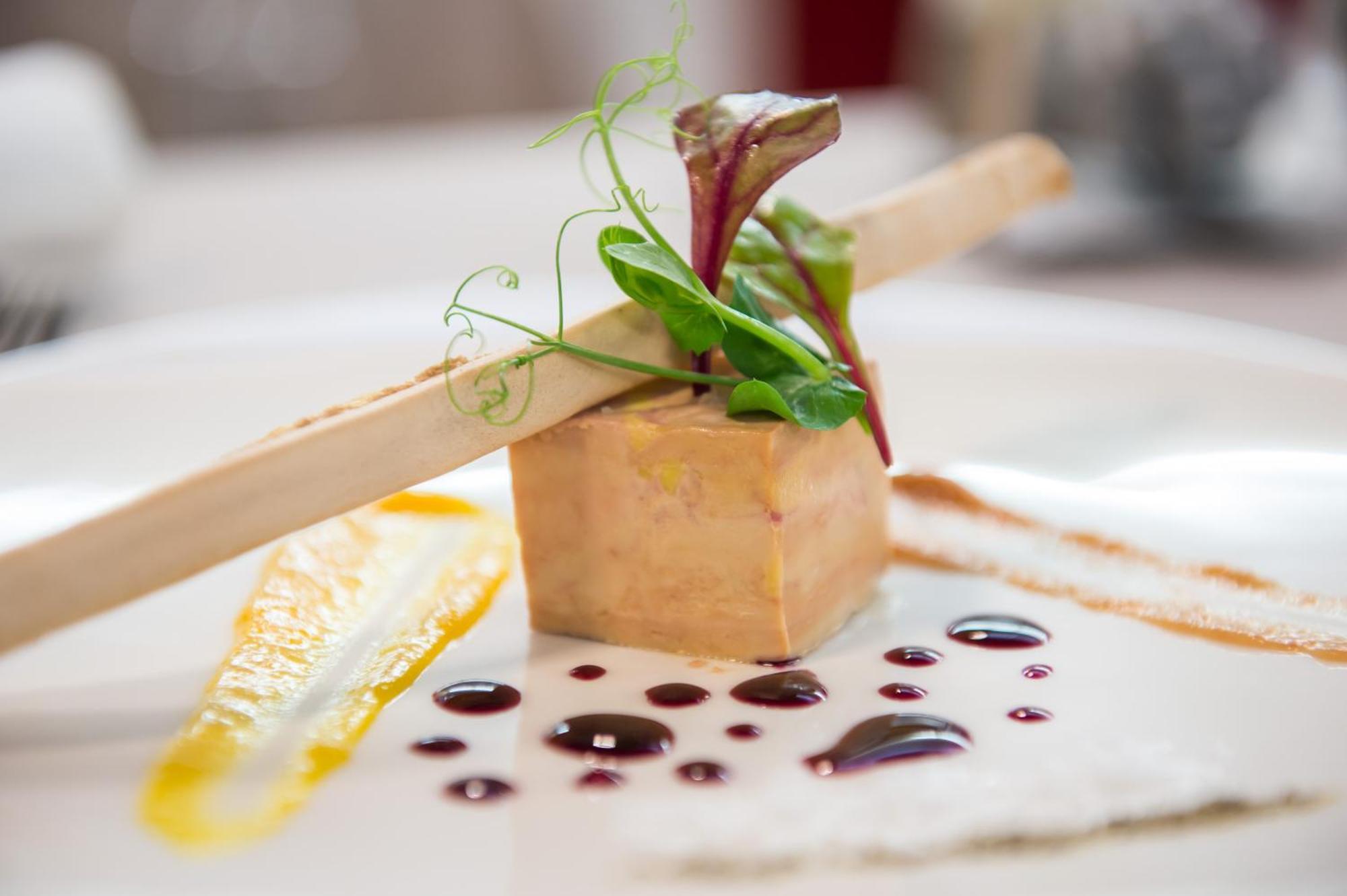 Hotel-Restaurant Le Chateau De Besseuil, Macon Nord - Teritoria Clessé Εξωτερικό φωτογραφία