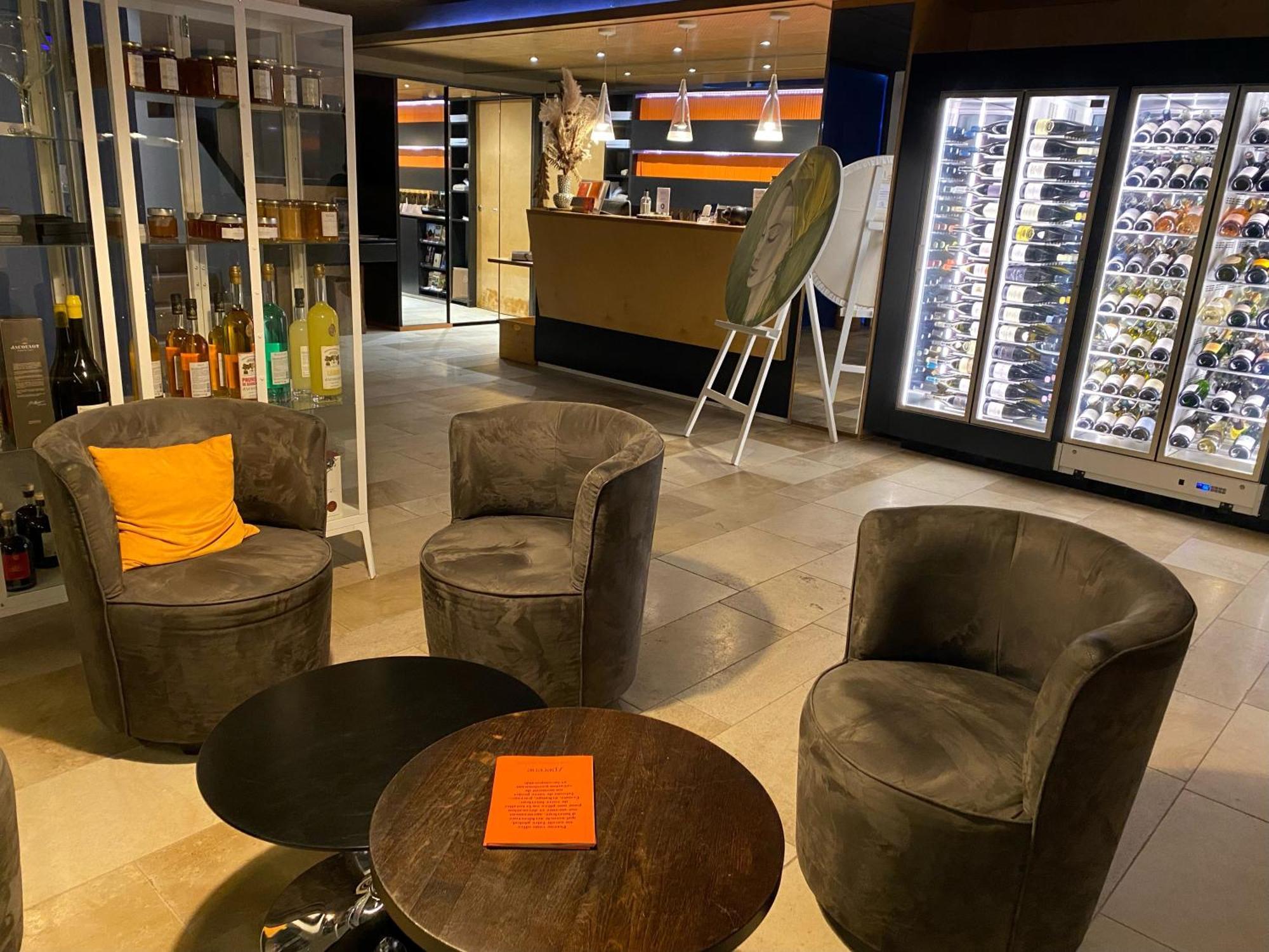 Hotel-Restaurant Le Chateau De Besseuil, Macon Nord - Teritoria Clessé Εξωτερικό φωτογραφία